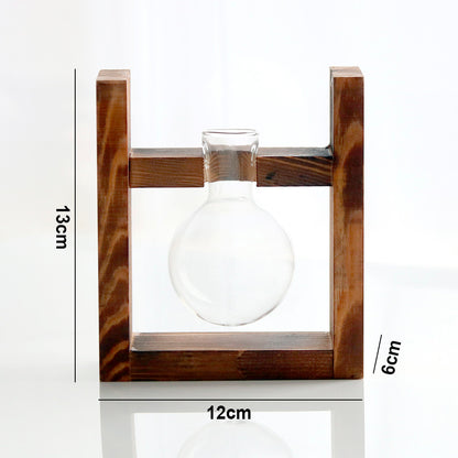 Anspruchsvolle Pflanzenvase aus Glas 3