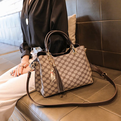 Damentasche der Luxuskollektion (Modell 24)
