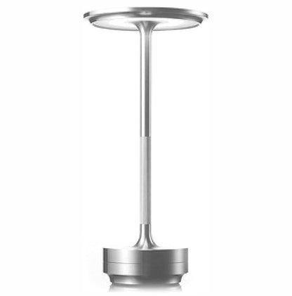 Luminária sofisticada “poste” com carregamento USB